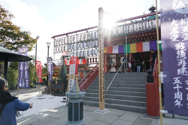 不忍池弁天堂の回向柱